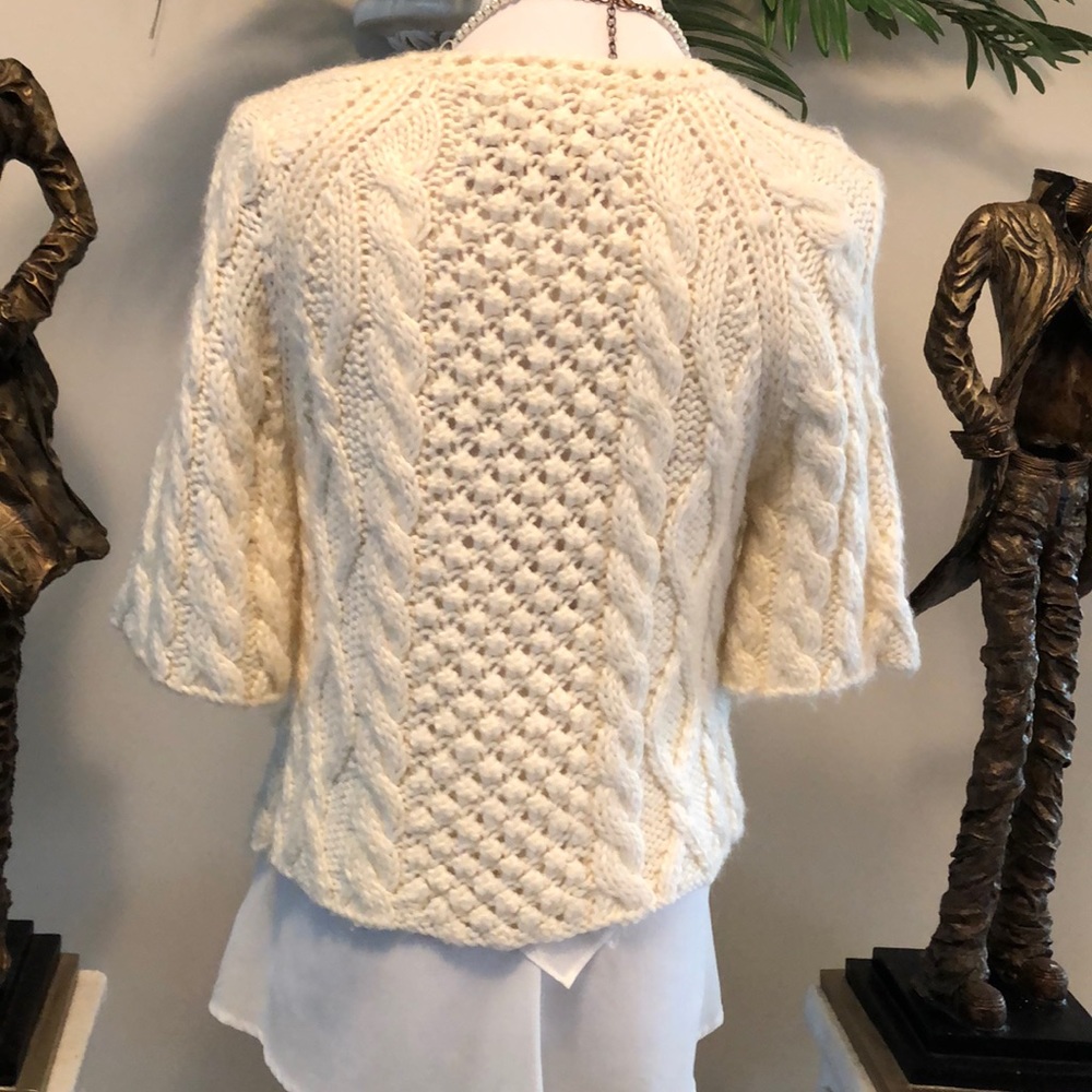 Cute Cable-knit Short Sleeve Sweater - Picture 4 of 6